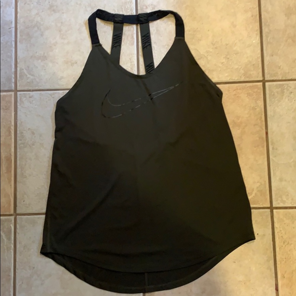 Nike tank